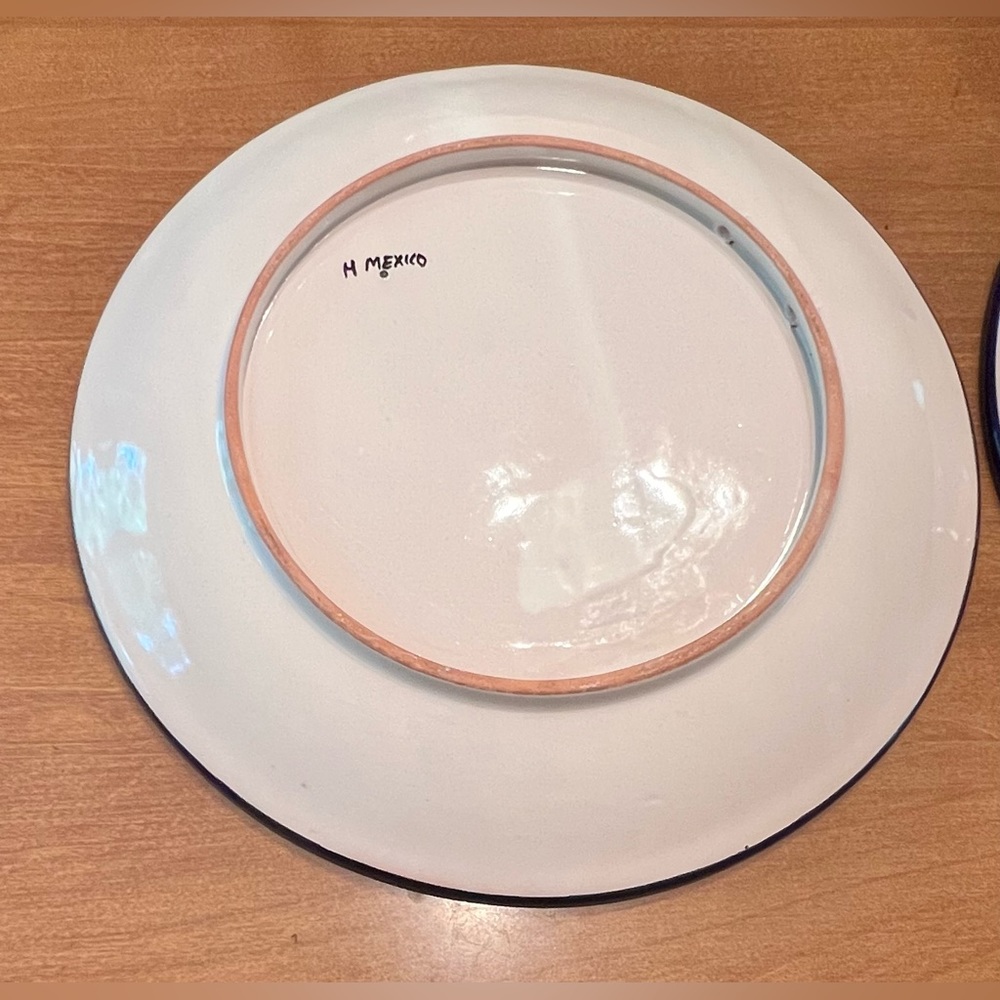 Beautiful Handmade Plate - Picture 4 of 7